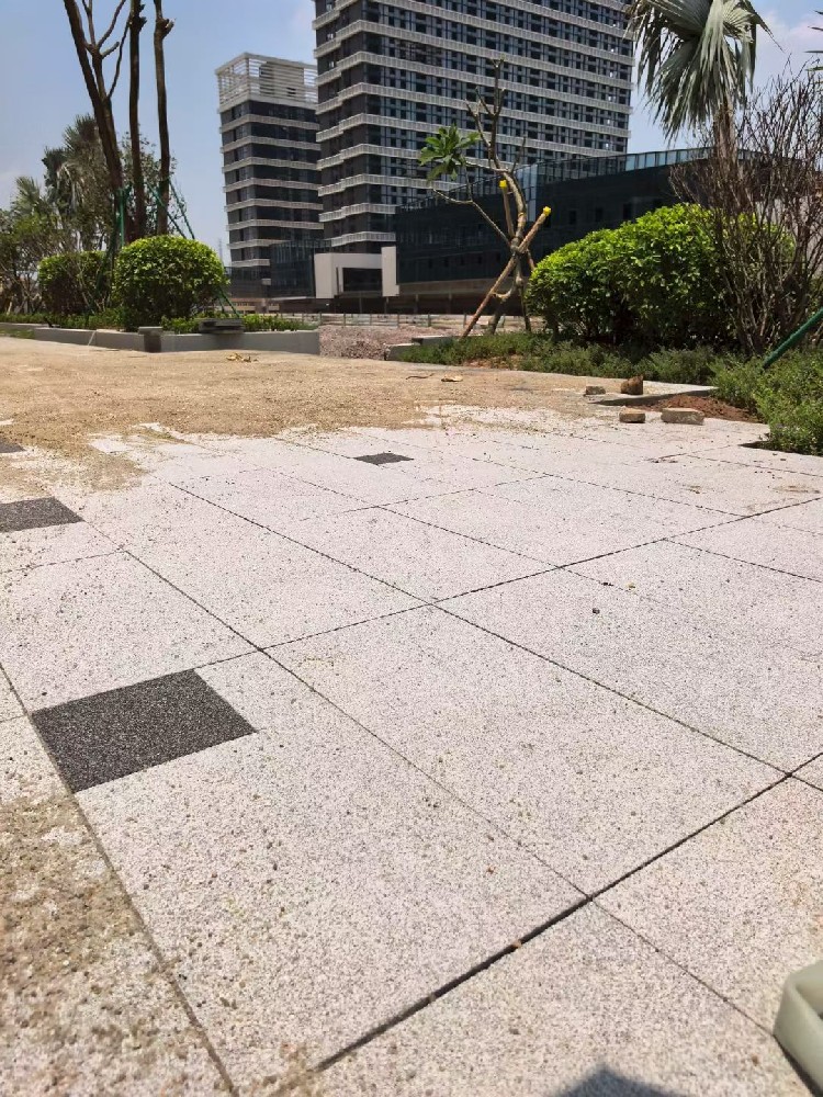 蜗牛陶瓷透水砖及花岗岩陶瓷透水板以往部分工程案例